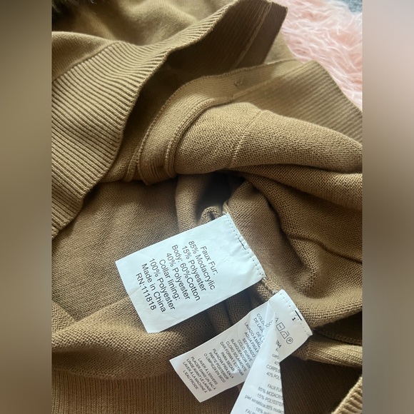 Michael Kors Faux sweater - Picture 6 of 7